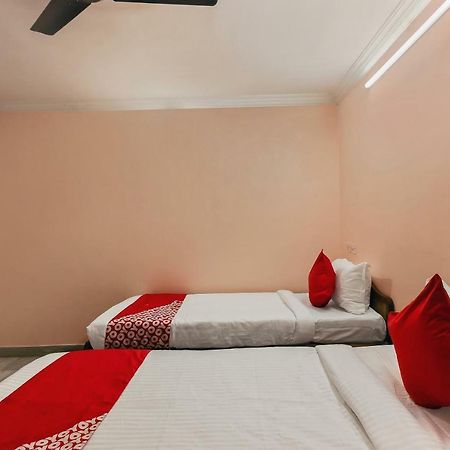 Oyo 23191 Flagship Hotel Raj Madan Ameerpet Hyderabad Ngoại thất bức ảnh