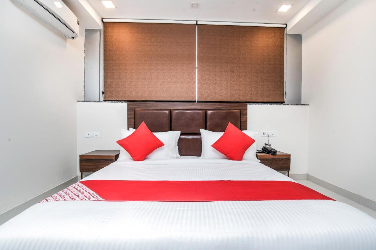 Oyo 23191 Flagship Hotel Raj Madan Ameerpet Hyderabad Ngoại thất bức ảnh