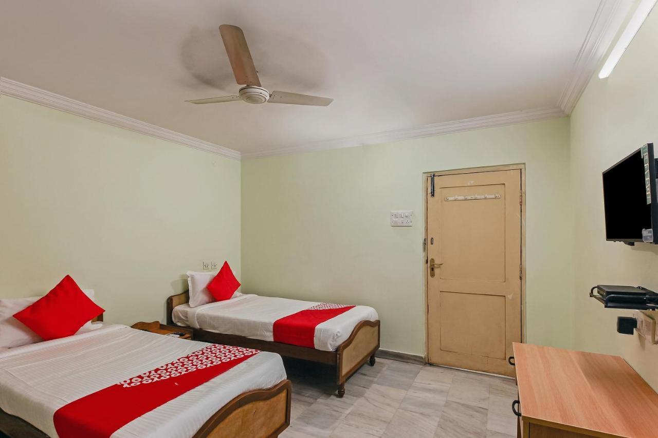 Oyo 23191 Flagship Hotel Raj Madan Ameerpet Hyderabad Ngoại thất bức ảnh