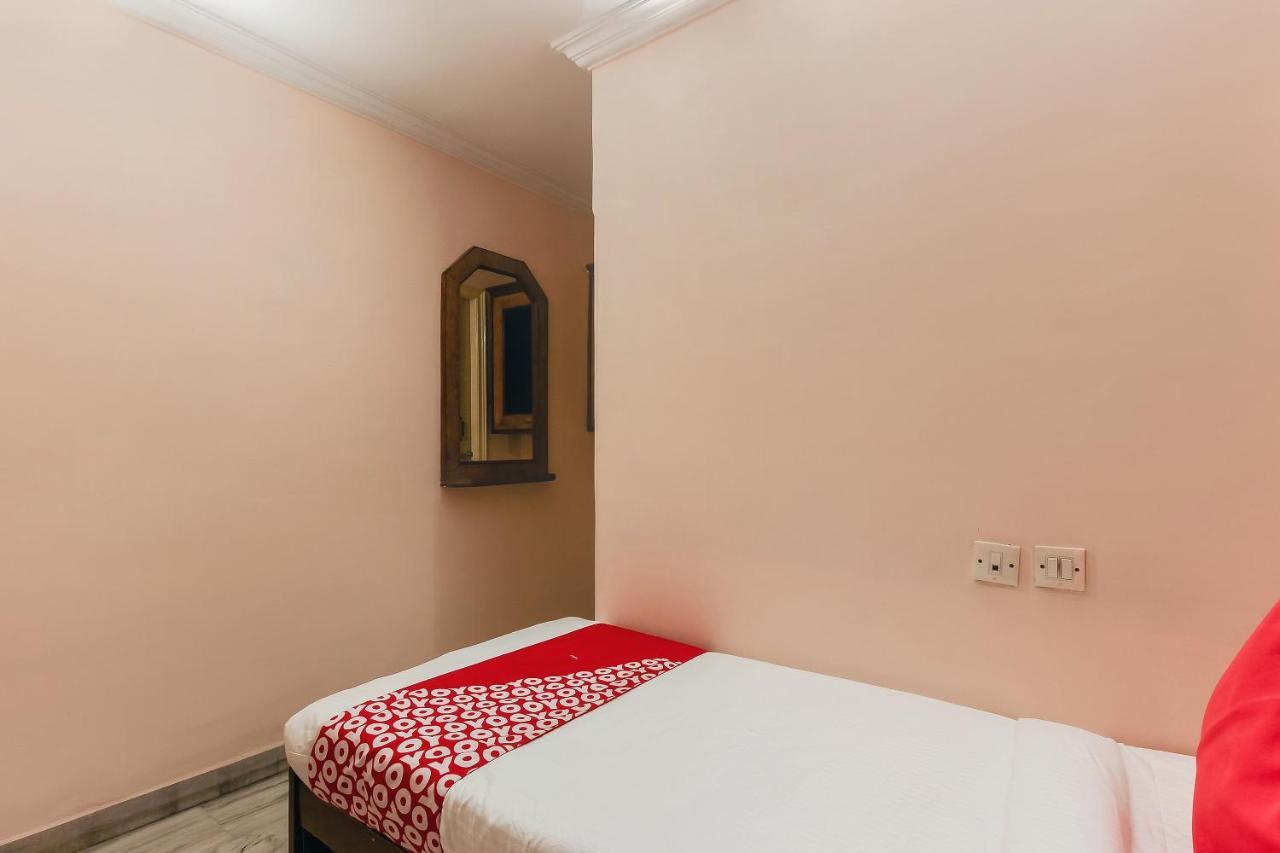 Oyo 23191 Flagship Hotel Raj Madan Ameerpet Hyderabad Ngoại thất bức ảnh