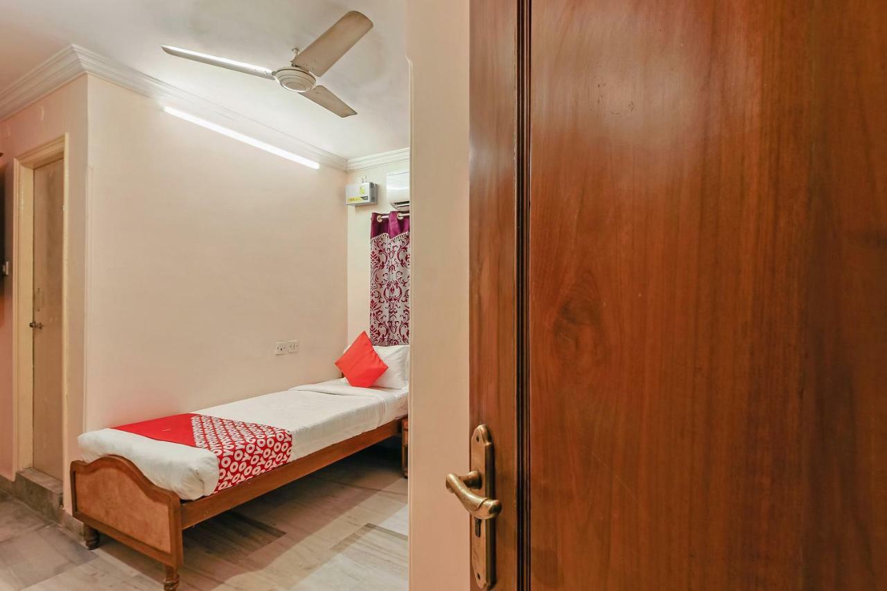 Oyo 23191 Flagship Hotel Raj Madan Ameerpet Hyderabad Ngoại thất bức ảnh