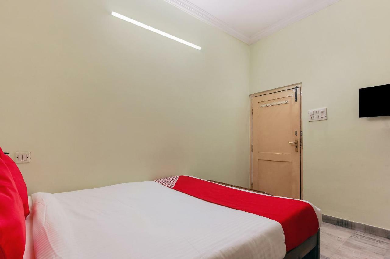 Oyo 23191 Flagship Hotel Raj Madan Ameerpet Hyderabad Ngoại thất bức ảnh